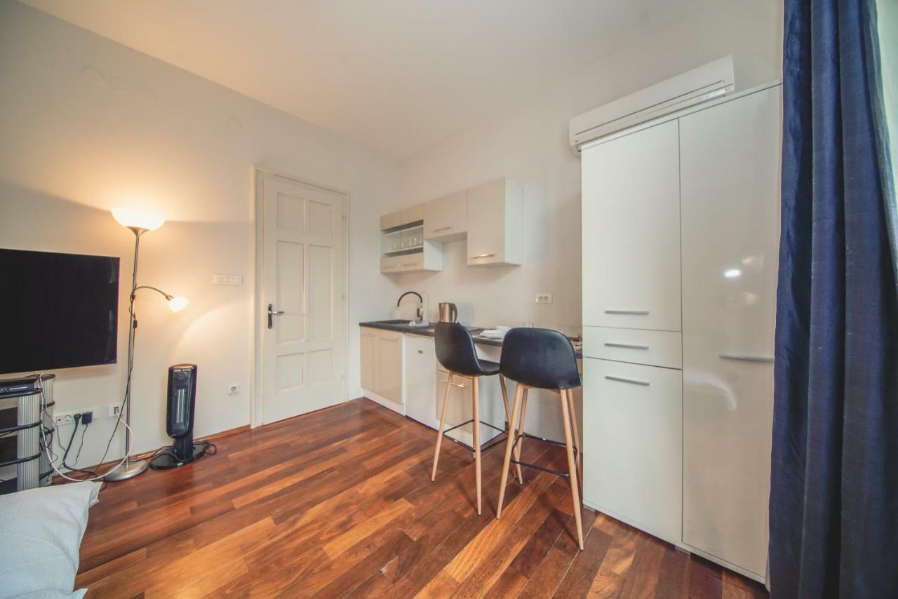 Lusso Zagreb Apartment Bagian luar foto